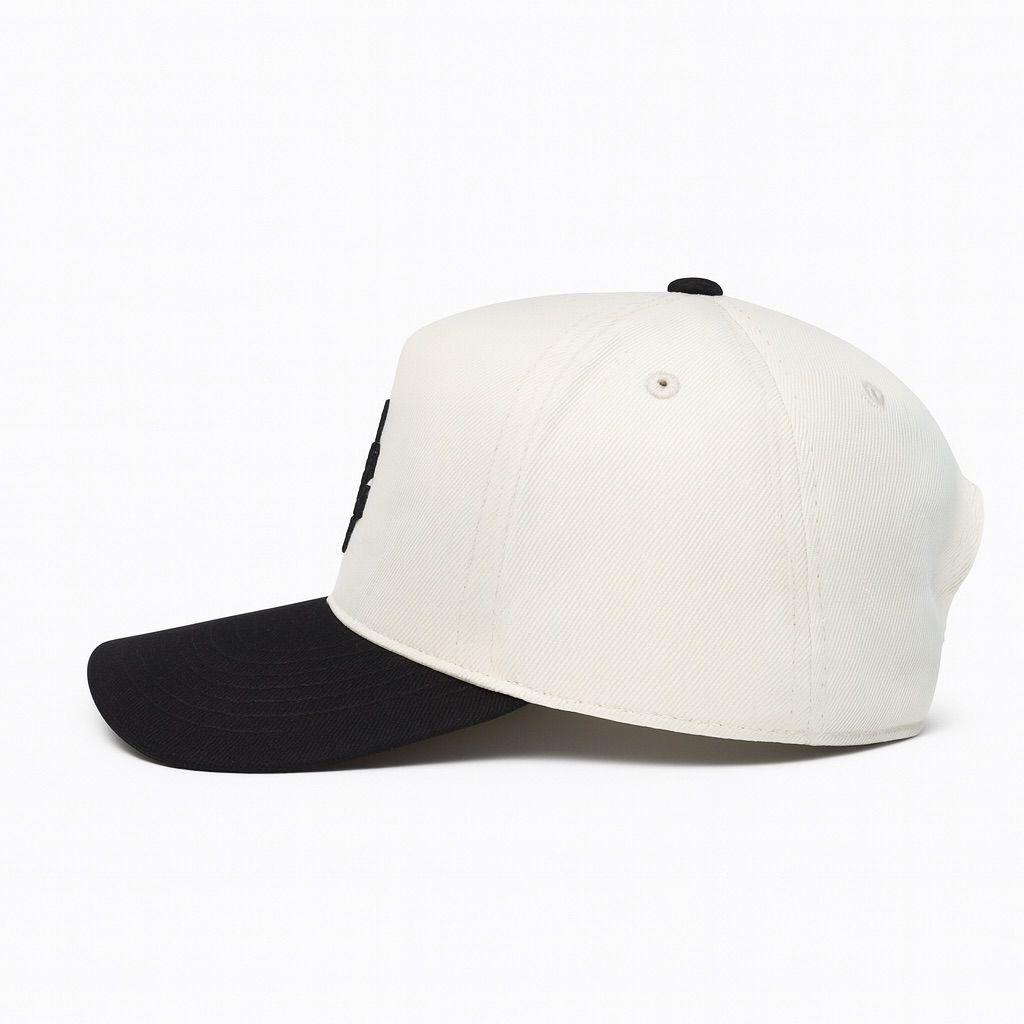 Gorra Traccia Arena