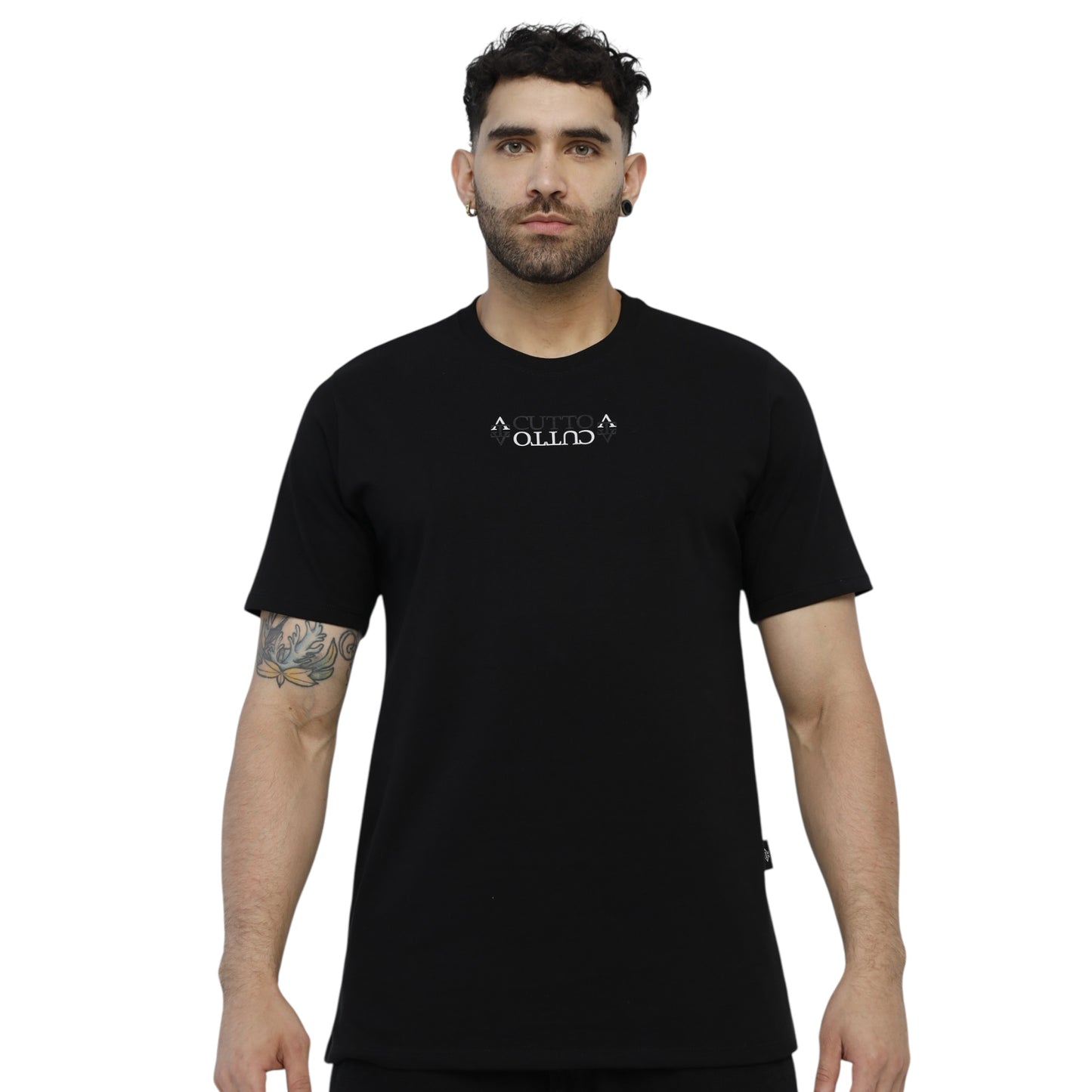 Camiseta Magnus Negra Lusso Discreto